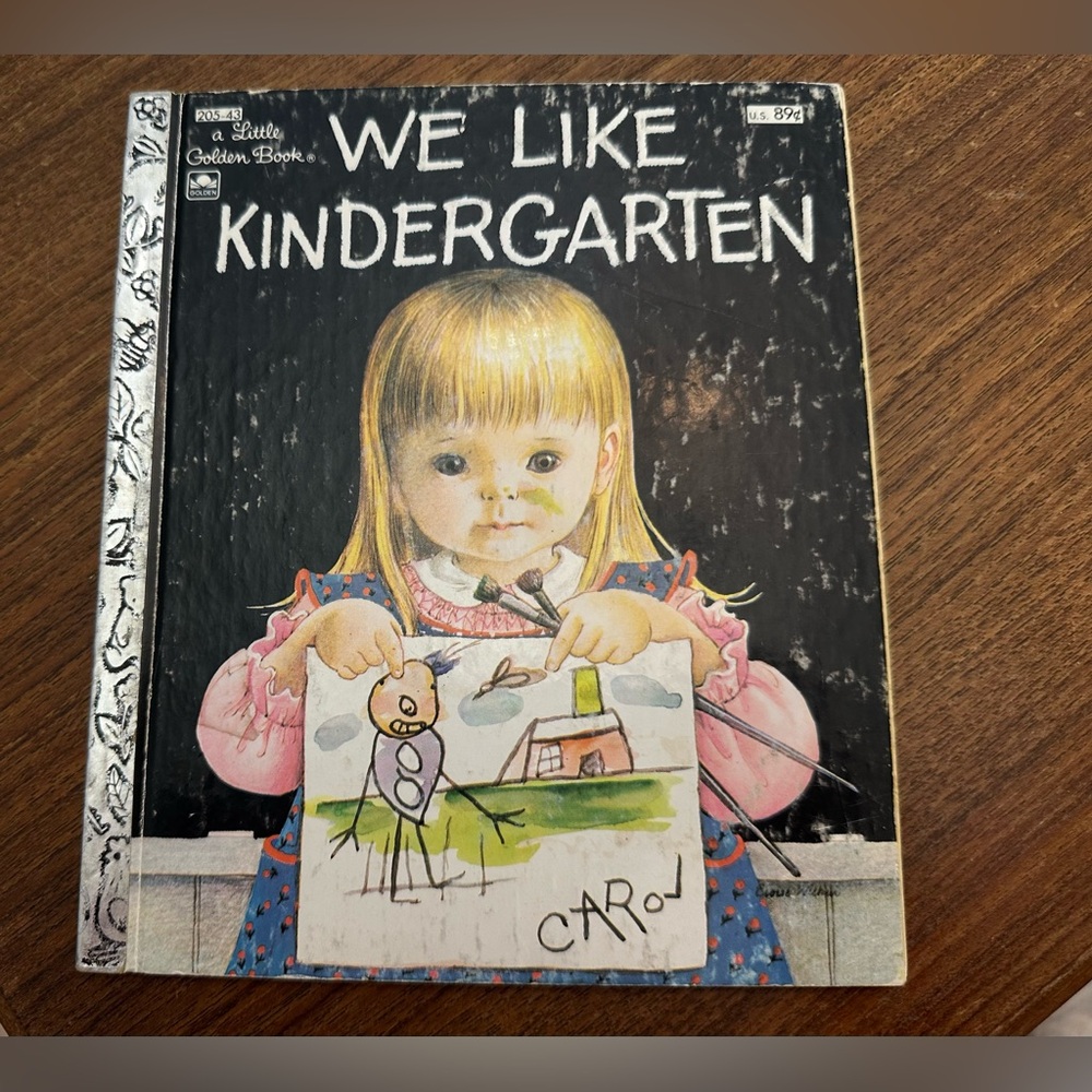 VINTAGE 
Little Golden Book 📕 #205-42
WE LIKE KINDERGARTEN
